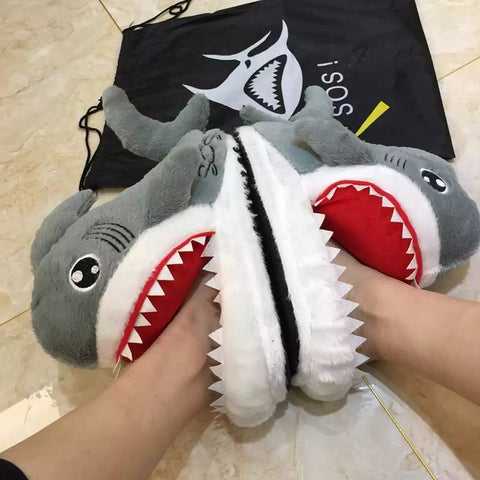 Cartoon shark funny shoes girls lovely indoor slippers ladies home shoes 2019 fashion plush warm slippers women