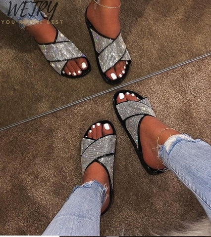 2019 Women Slippers Flip Flops Summer Women Crystal Diamond Bling Beach Slides Sandals Casual Shoes Slip On Slipper