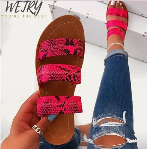 2019 Women Slippers Flip Flops Summer Women Crystal Diamond Bling Beach Slides Sandals Casual Shoes Slip On Slipper