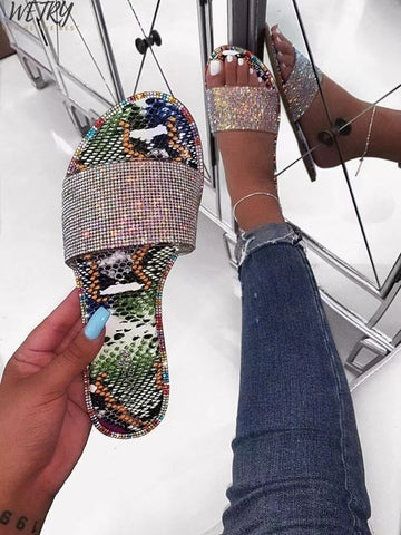 2019 Women Slippers Flip Flops Summer Women Crystal Diamond Bling Beach Slides Sandals Casual Shoes Slip On Slipper