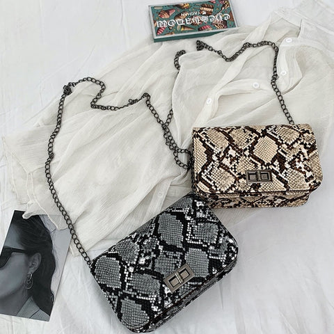 Small Snake Print Flap Shoulder Bag Female PU Leather Chain Crossbody Bags for Women 2019 Luxury Handbags Women Bags Designer